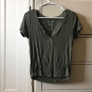 American Eagle top